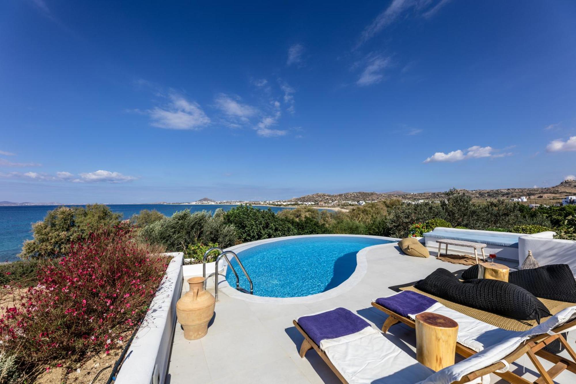 Paradise In Naxos מלון