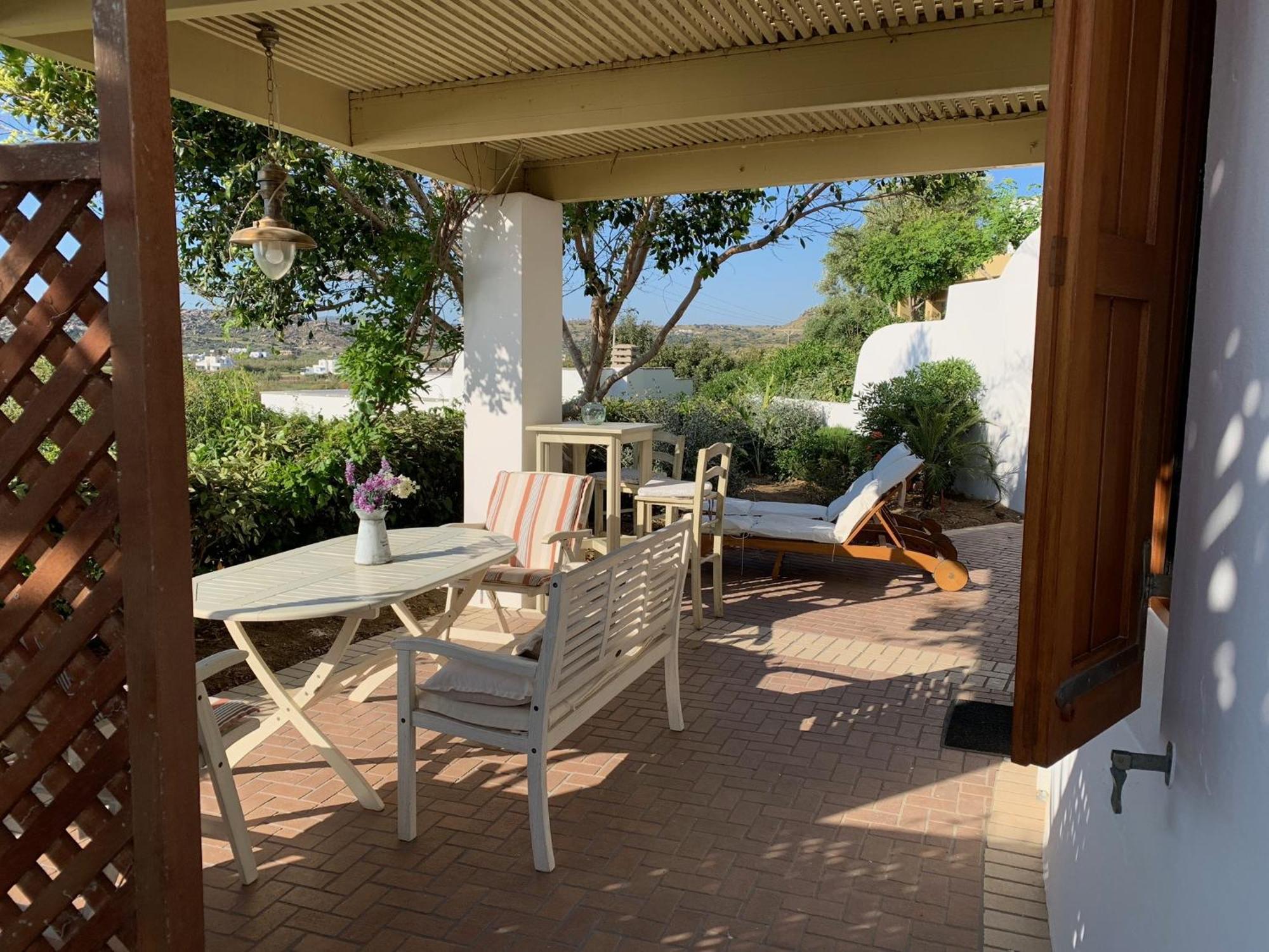 מלון Paradise In Naxos 3*